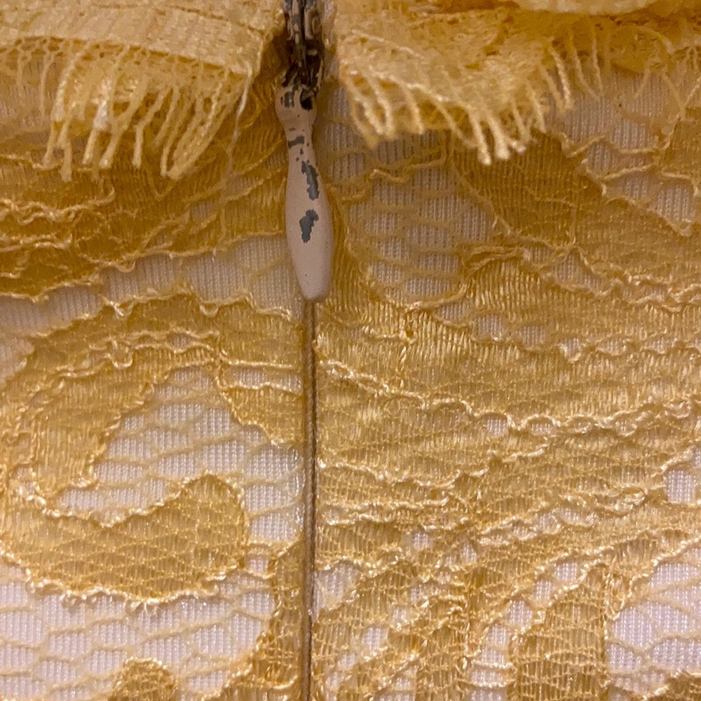 Vintage lace wedding/cocktail dress - Picture 3 of 3